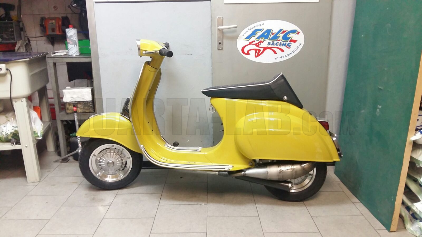 Vespa Special 144 cc FALC